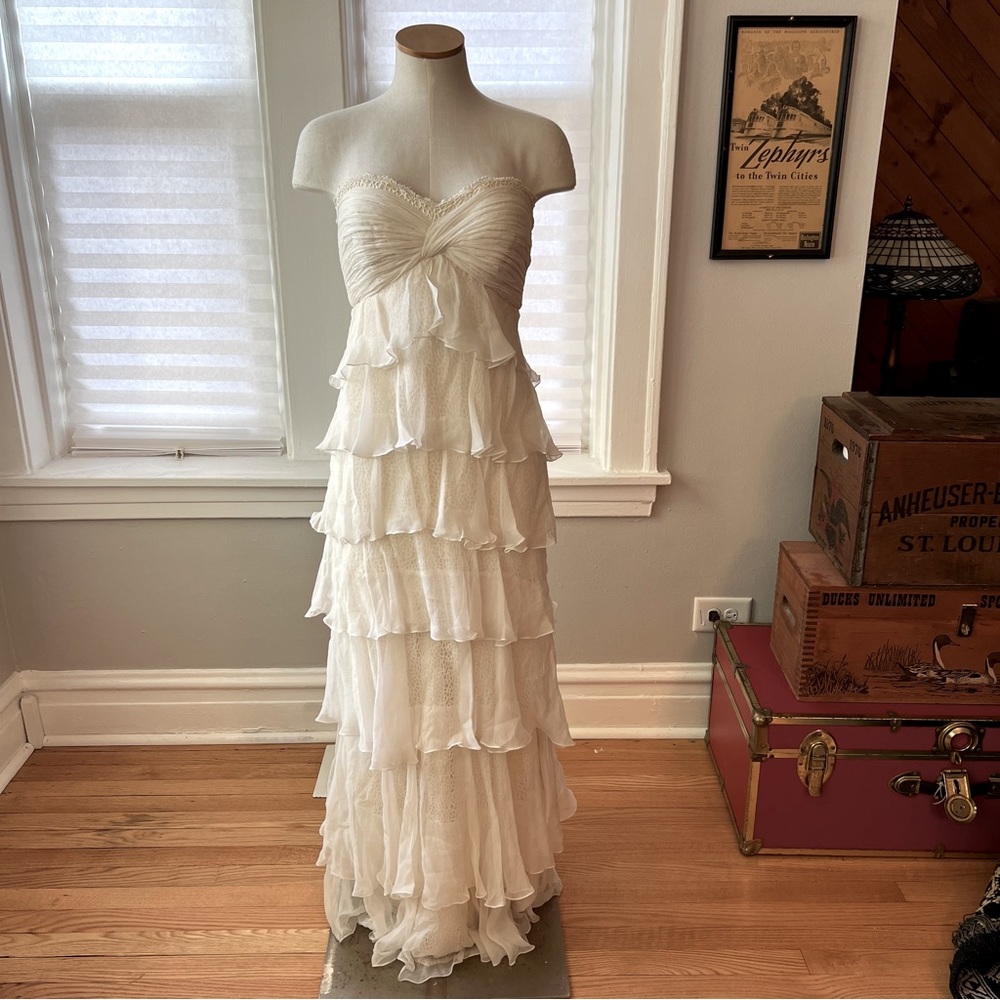 Carlos Miele White Lace Tiered Dress Size 40